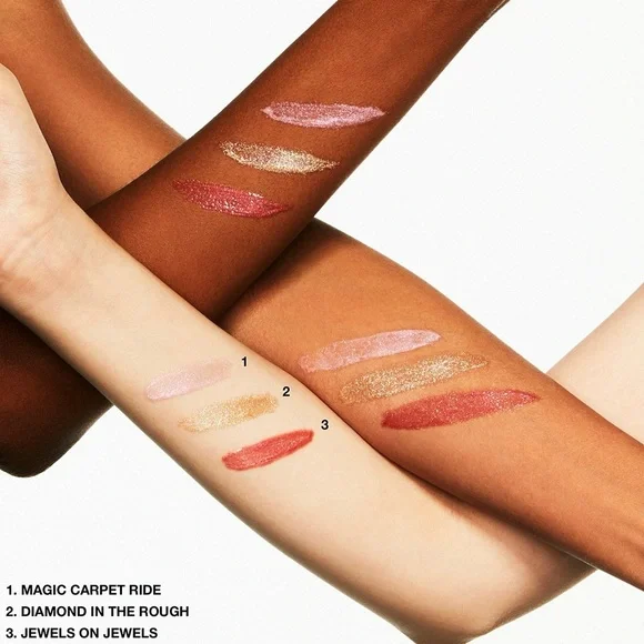 MAC Cosmetics x Disney Aladdin ‘Magic Carpet Ride’ Lipglass Lipgloss - Picture 10 of 16